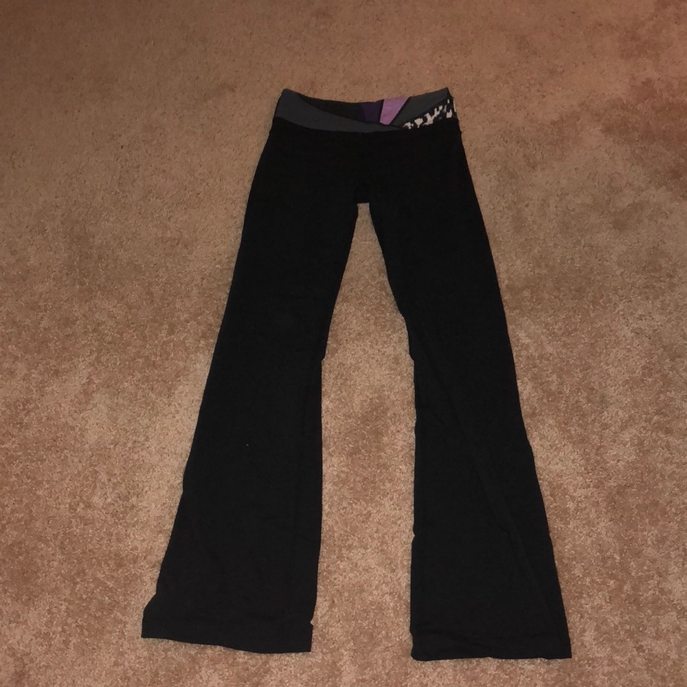 lululemon yoga pants